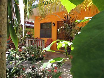 Apartamento Sunrise Club Hotel Restaurant & Bar