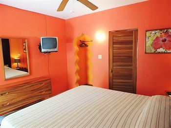Apartamento Sunrise Club Hotel Restaurant & Bar