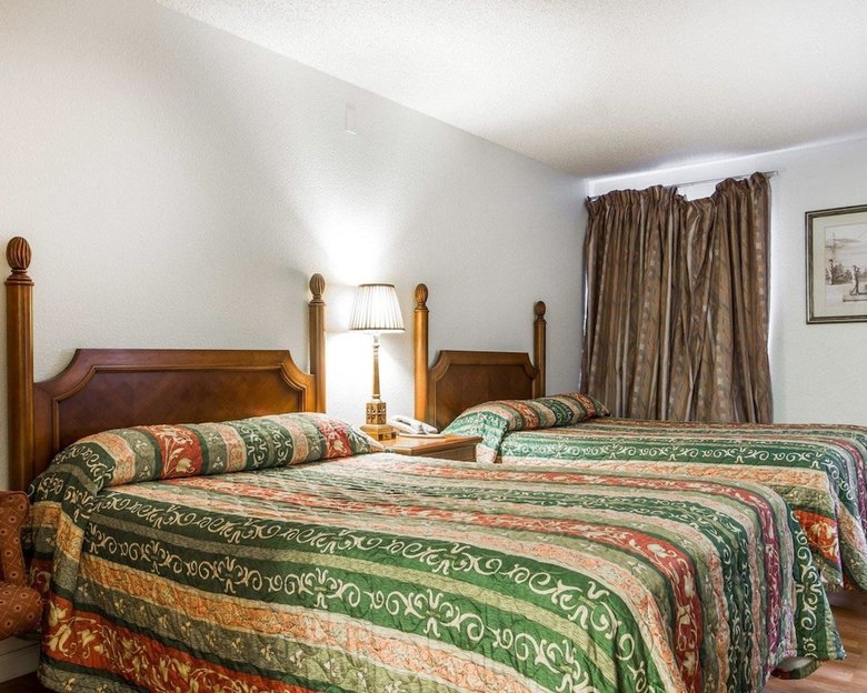 Hotel Rodeway Inn