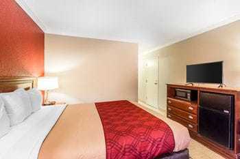Hotel Econo Lodge Near Fort Stewart