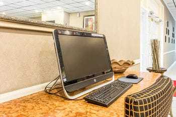 Hotel Econo Lodge Near Fort Stewart