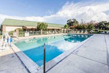 Hotel Econo Lodge Near Fort Stewart