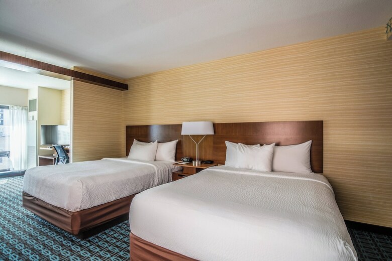 Hotel Fairfield Inn & Suites Chicago Downtown/river North