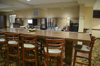 Hotel Country Inn & Suites By Carlson Dundee