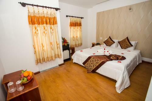 Golden Tulip Hotel
