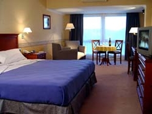 Hotel Howard Johnson Rio Ceballos
