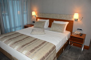 Hotel Bomontist Suit