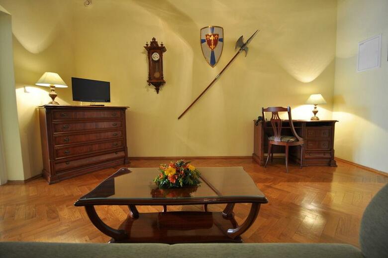 Constans Hotel