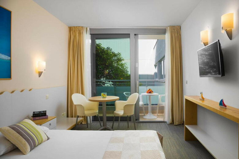 Club Dubrovnik Sunny Hotel By Valamar