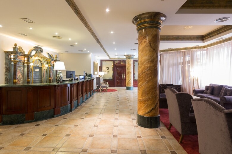 Hotel Exe Reina Isabel