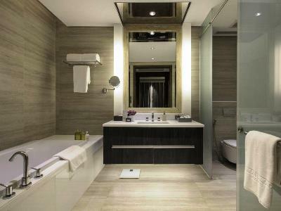 Hotel Makati Diamond Residences