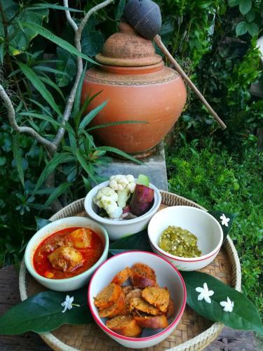 Bed & Breakfast Lampang Lanna Home