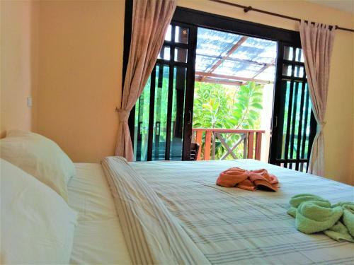 Hotel Banana Beach Resort