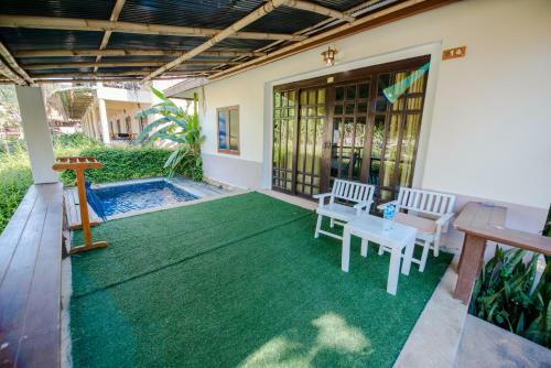 Hotel Banana Beach Resort