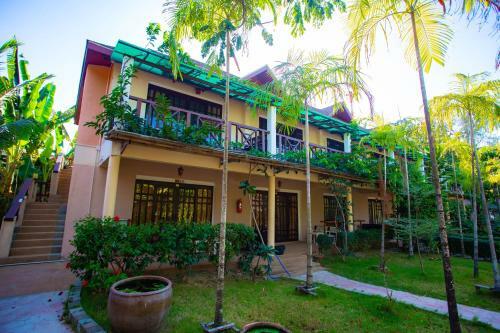 Hotel Banana Beach Resort