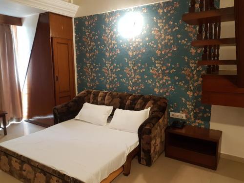 Hotel Rainbow Retreat