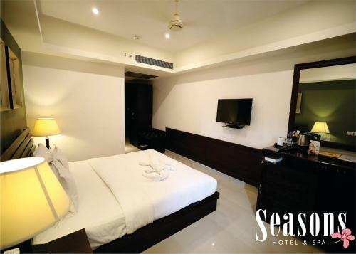 Seasons Hotel & Spa