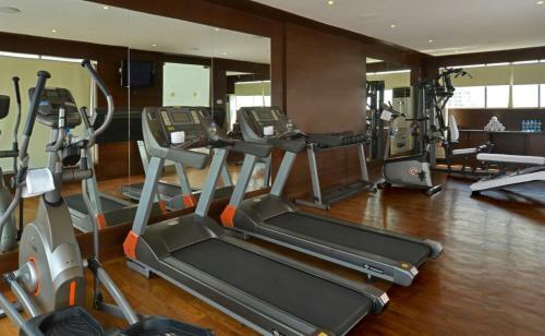 Hotel Golden Tulip Lucknow