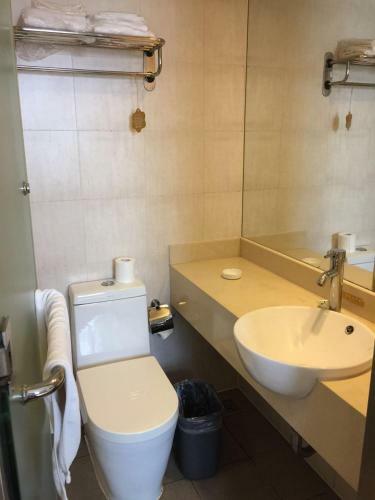 Hotel Goldmet Inn Changzhi Bayi Square