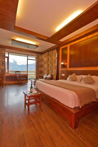 Hotel Vivaan Manali