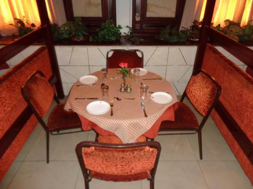 Hotel Poonja International
