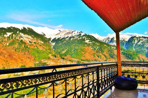 Hotel Pause At Manali