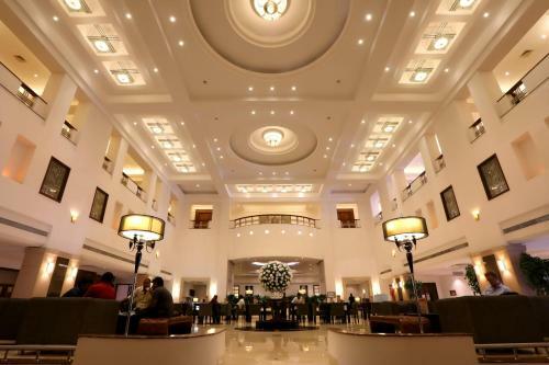 Hotel Green Park Chennai