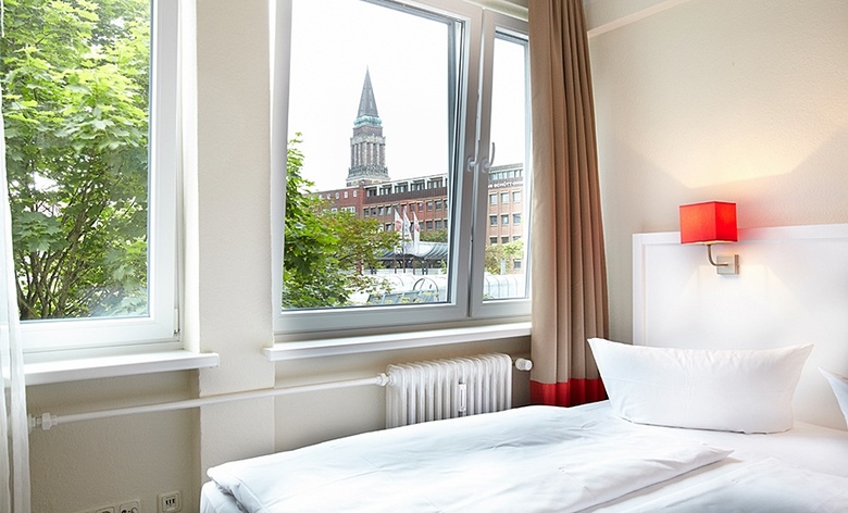 Basic Hotel Ostseehalle