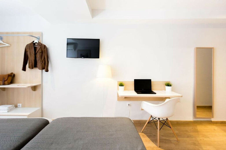 Hostal Rooms Ciencias