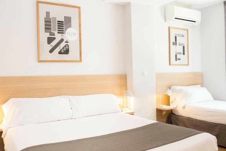 Hostal Rooms Ciencias