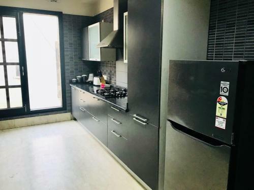 Olive Service Apartments - Defence Colony