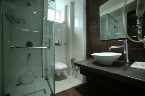 Hotel Woodapple Residency
