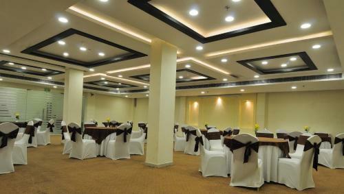 Hotel Mapple Express
