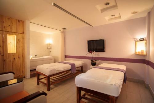 Ttc Hotel Premium Ngoc Lan