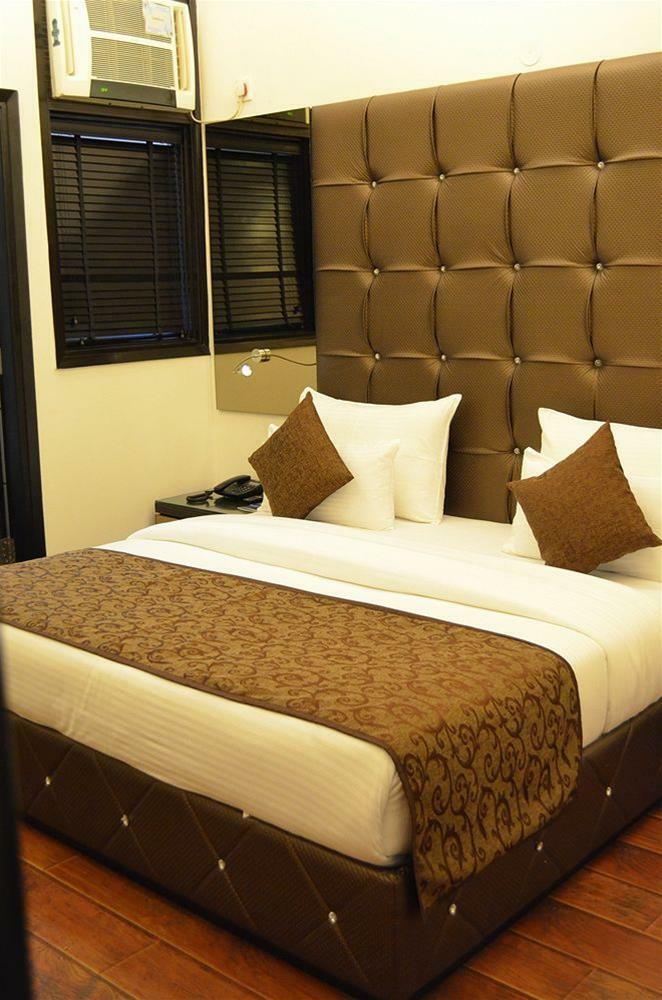 Hotel Metro View