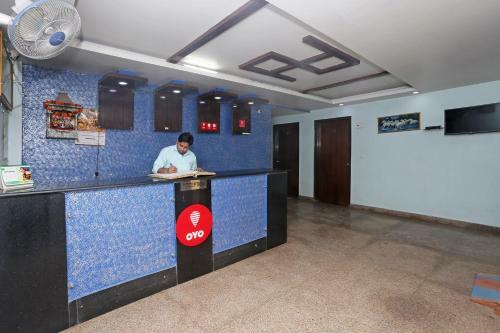 Oyo 10048 Hotel Aditya Inn