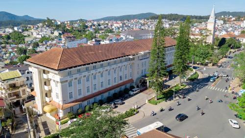 Dalat Hotel Du Parc