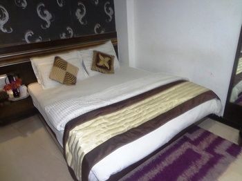 Hotel Milllennium 2000 Dx