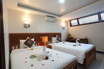 River Palm Villas
