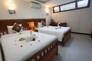 River Palm Villas