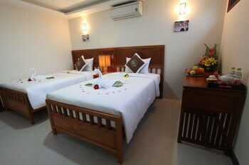River Palm Villas