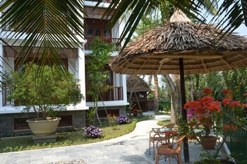 River Palm Villas
