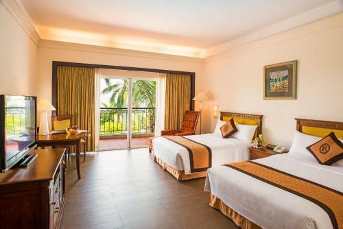 Royal Villas Halong