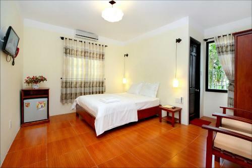 Hop Y Hoi An Homestay
