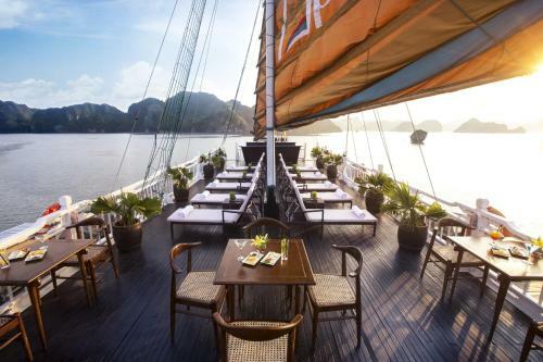 Aphrodite Cruise