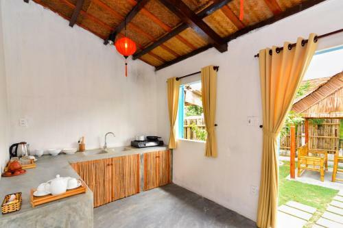 Local Beach Homestay