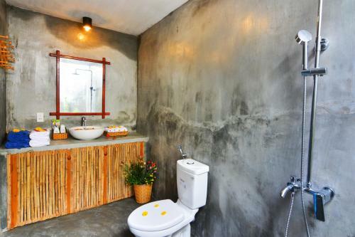 Local Beach Homestay