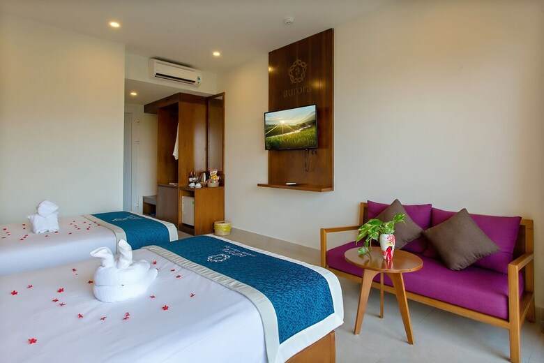 Aurora Riverside Hotel & Villas