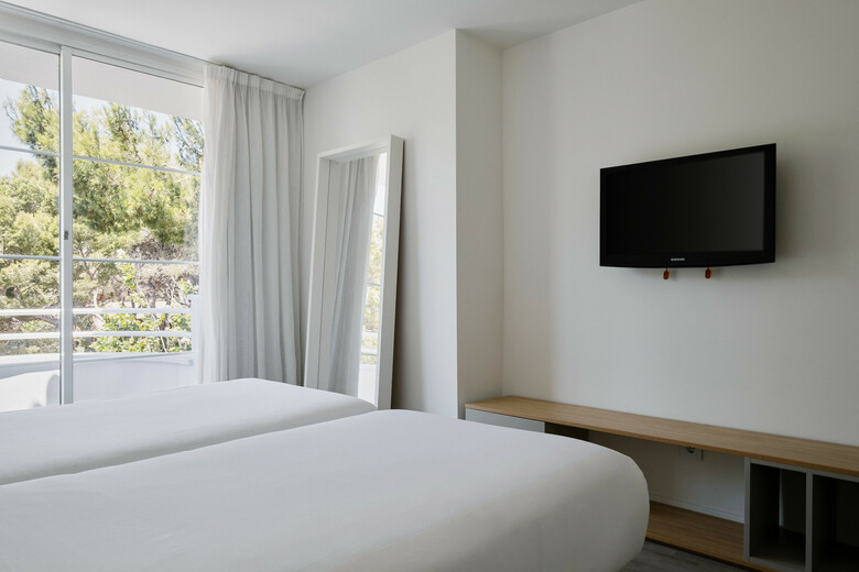 Prinsotel La Pineda Hotel Apartamentos