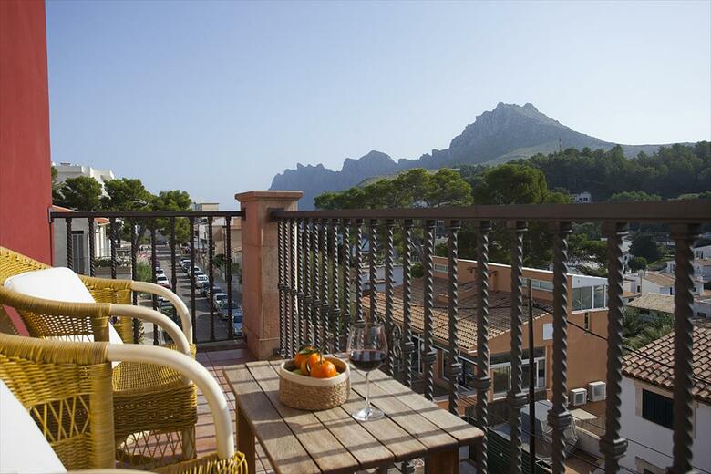 Hotel Cala Sant Vicen�